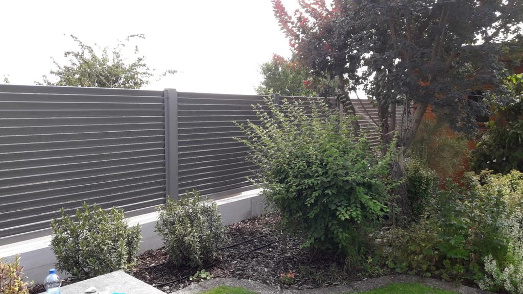 Sichtschutz Zaun Ansicht von Innen