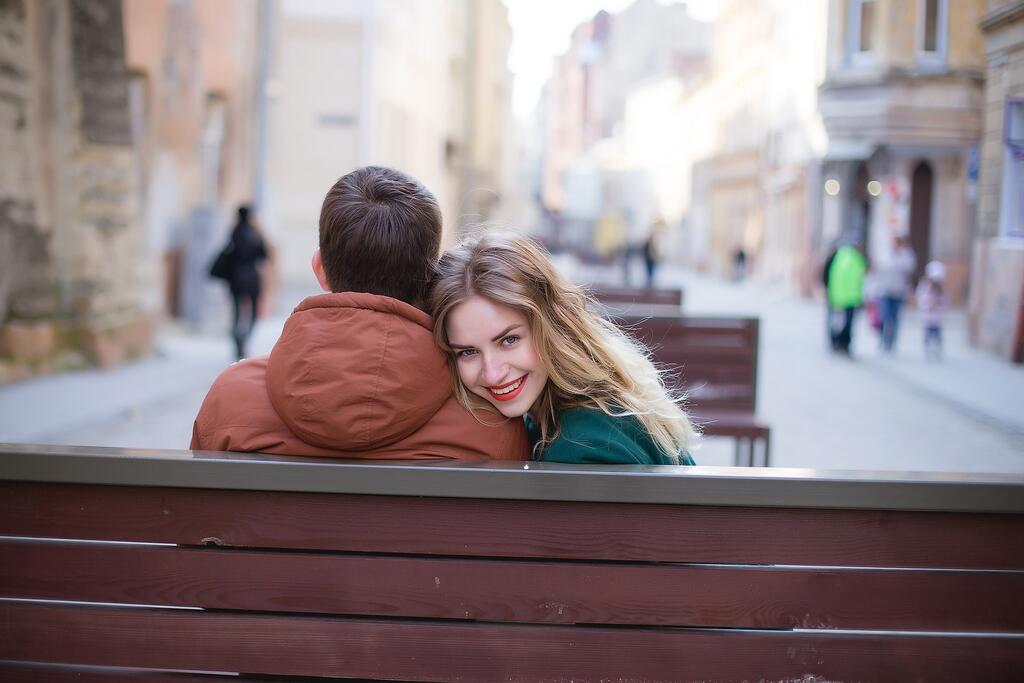 Dating-Experte und Flirt-Spezialist (Beziehung und Partnerschaft)