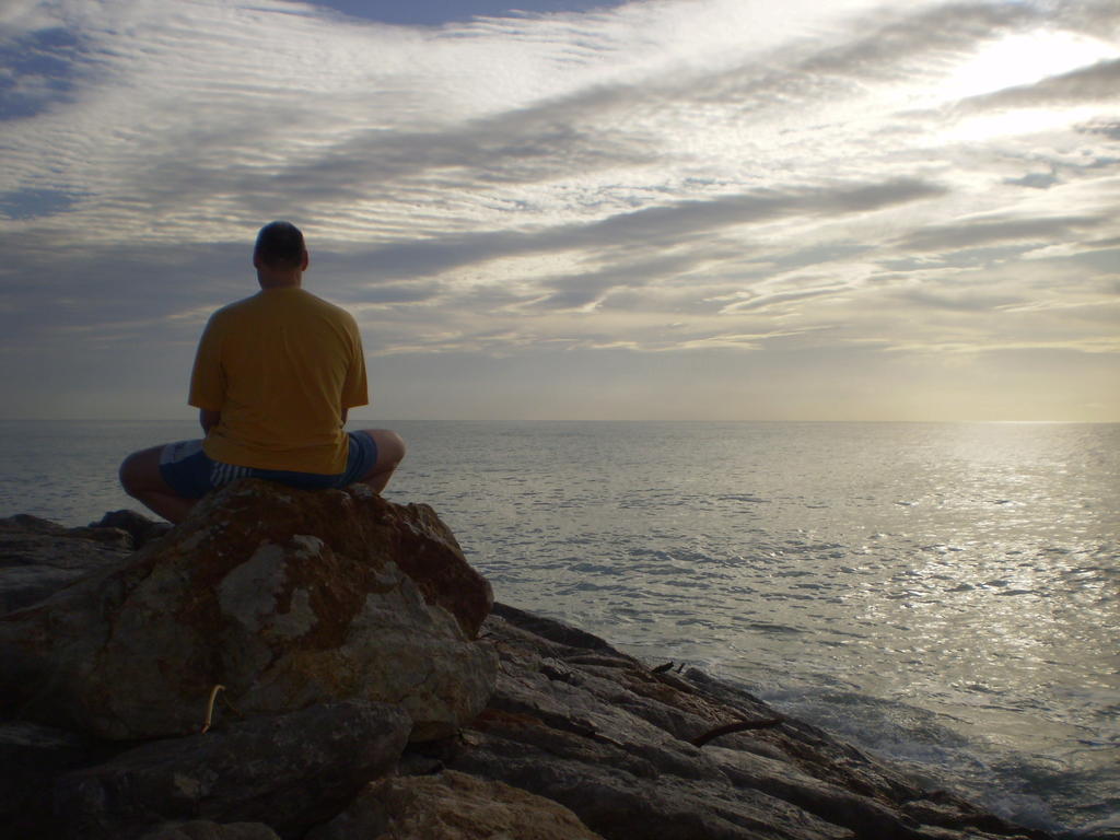 Yoga (Meditation) am Meer