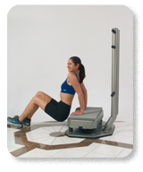 Vibrationstraining auf der Vibrationsplatte.