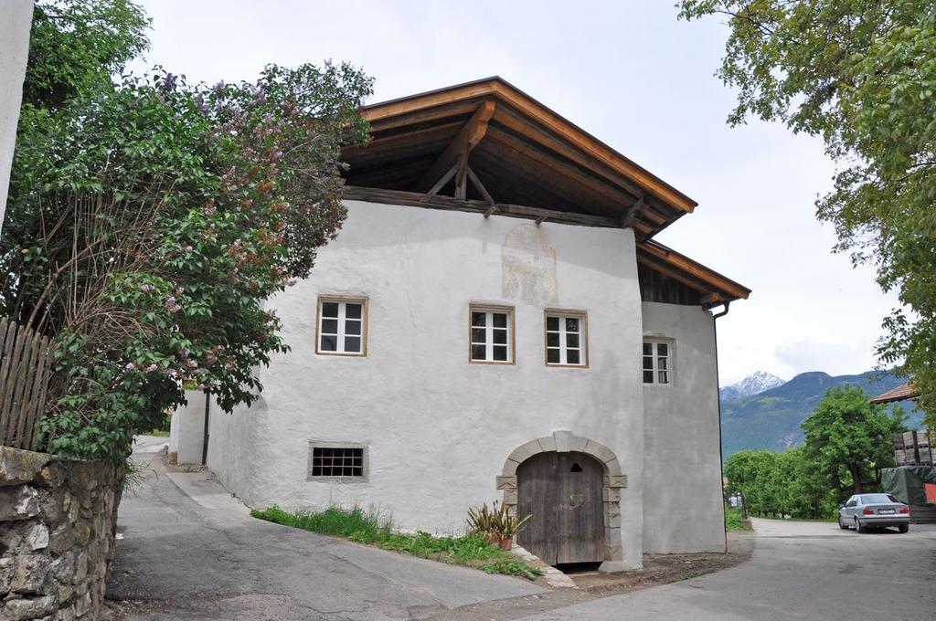 Renovierung und Restaurierung eines Hofs in Tisens